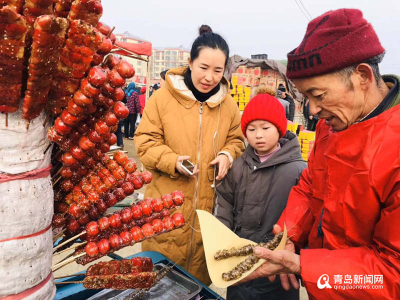 已有三百年历史传统 青岛泊里大集年味十足