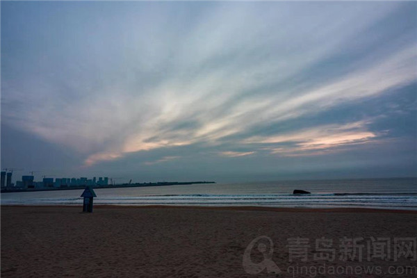 【隔屏看青岛】晨曦中的灵山湾景色静谧而美好