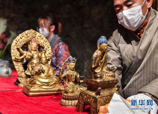 布达拉宫“云展览”让网友“宅家”细品雪域千年国宝