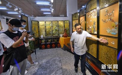 金漆镶嵌漆艺精品亮相北京