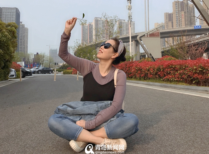 姥姥的年纪妈妈的身材 青岛这位57岁的穿搭博主爆红
