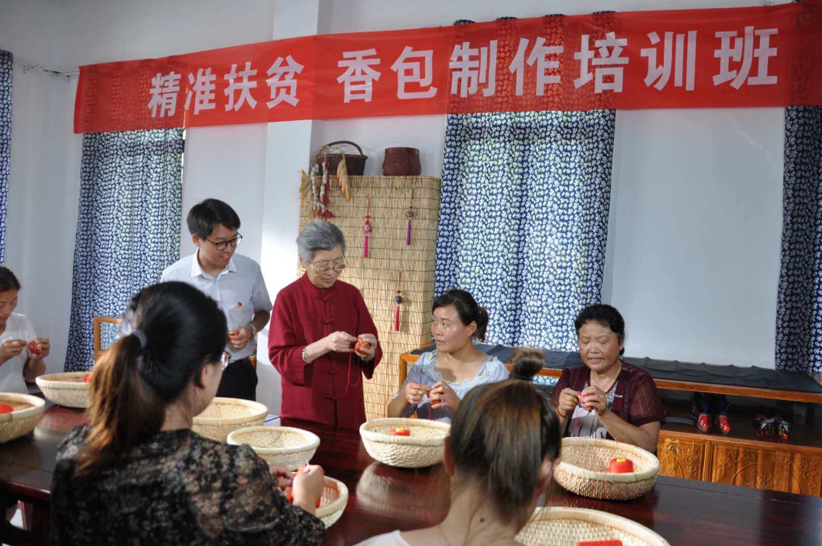 非遗好物带回家 这场非遗购物节直播不容错过