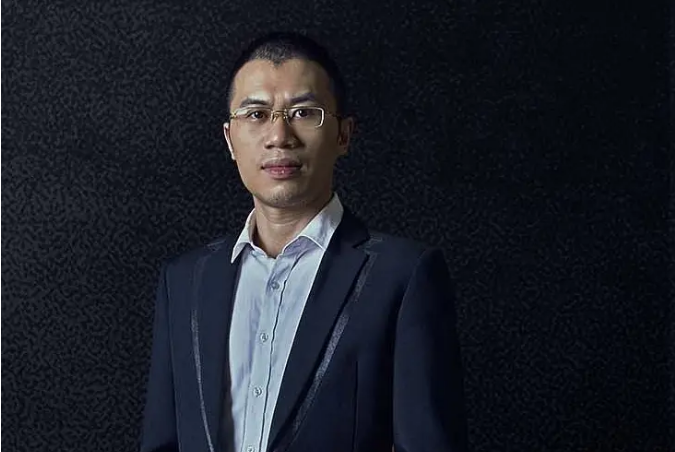《隐秘的角落》原著作者：致敬每一个曾被伤害过的成年人
