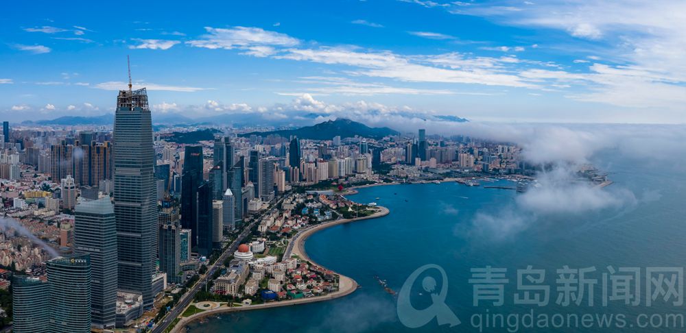 航拍青岛：山海之间 感受夏日清凉