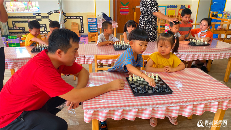 国际象棋大师变身孩子王 卜祥志人生中的另一盘棋