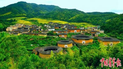徐松生：土楼生土楼长的土楼营造技艺传承人