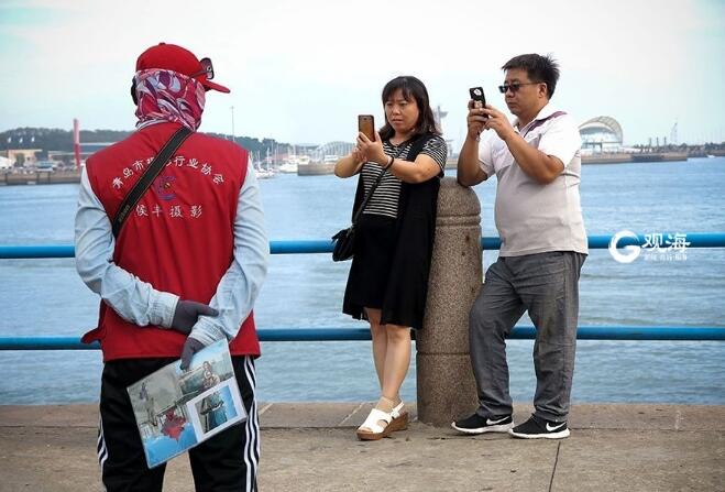 青岛海边快照 几代人的岁月回忆