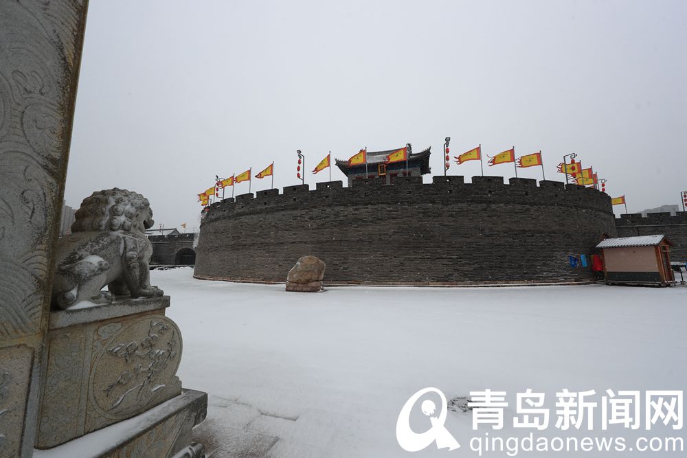 雪后走在即墨古城石砖路上 仿佛听到了历史回声