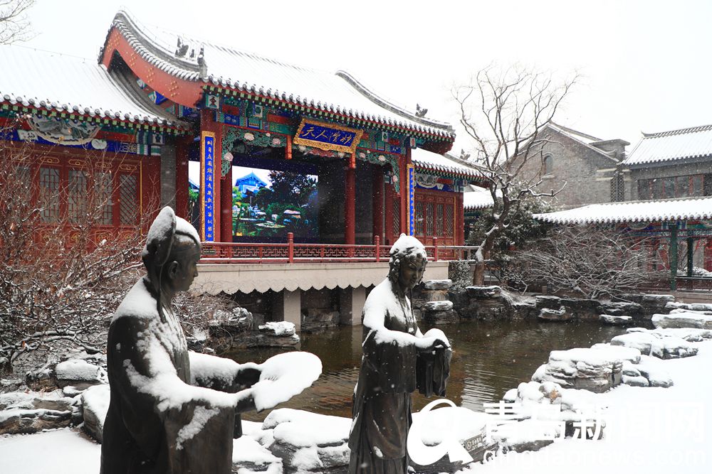 雪后走在即墨古城石砖路上 仿佛听到了历史回声