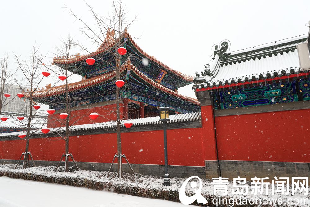 雪后走在即墨古城石砖路上 仿佛听到了历史回声