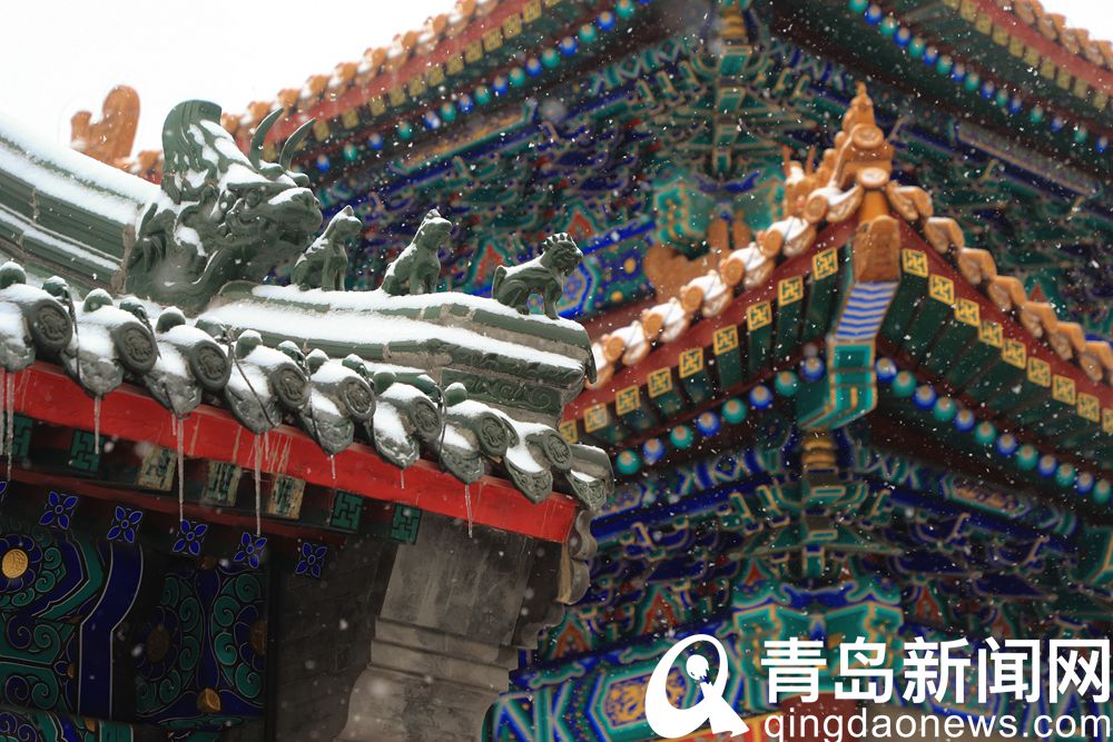 雪后走在即墨古城石砖路上 仿佛听到了历史回声