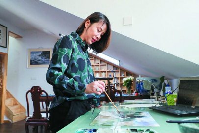 水彩、国画、瓷画贯通创作！走进青岛匠心艺人刘蜀青的色彩世界