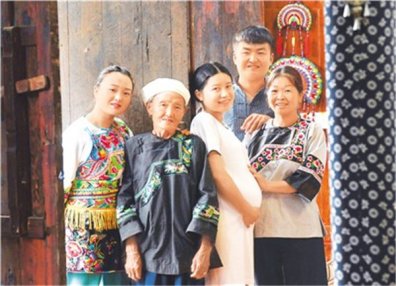 去国博感受“希望的田野”