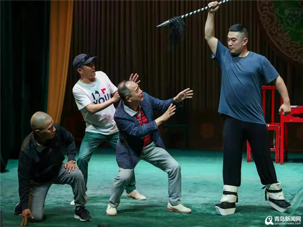 京剧名家现场指导 青岛京剧院《吕布与貂蝉》6月4日上演