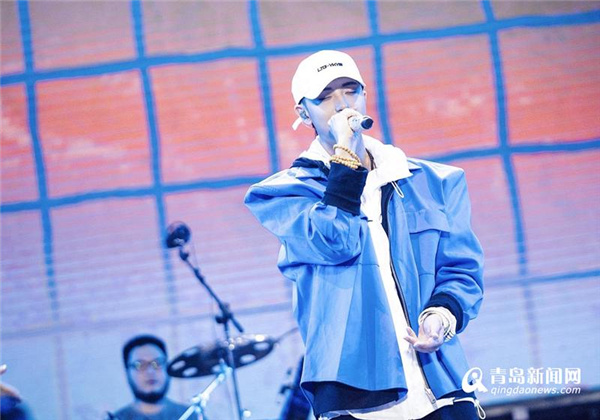5万名乐迷聚首青岛 麦田音乐节燃爆端午小长假