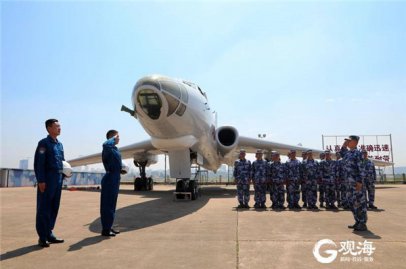 战场气息扑面 海军航空大学青岛校区组织毕业学员综合演练
