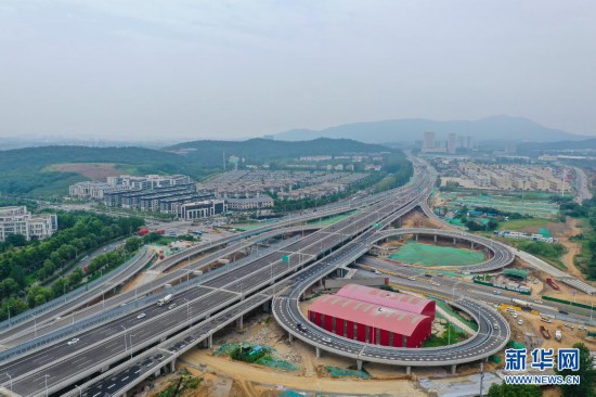 江苏首座装配式公路桥正式通车