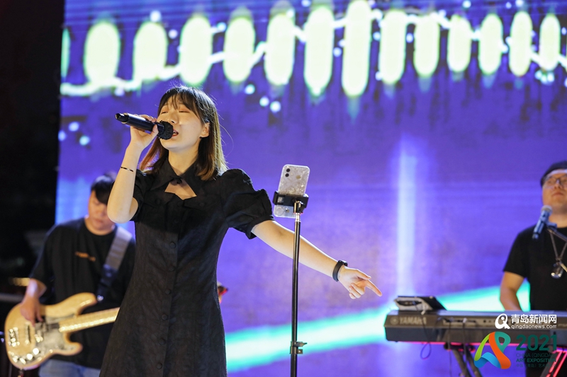 奥帆中心上演流行音乐专场！艺博会“点燃”青岛夏夜
