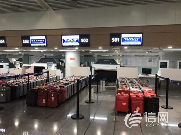 探访胶东机场：智慧出行全流程自助办理 缩短旅客等候时间