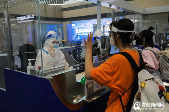 山东边检总站正式承接胶东机场出入境边防检查任务