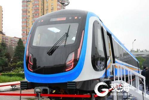 首列中国标准地铁“青岛制造”!