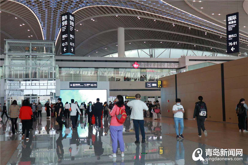胶东机场更好逛的背后 国际枢纽正崛起