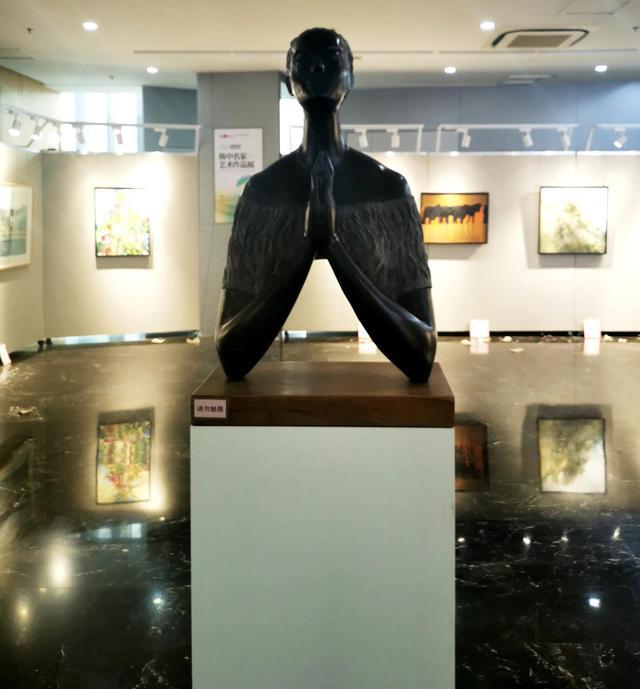 免费观展啦!第二届“希望的田野”中韩名家艺术作品展在青开展