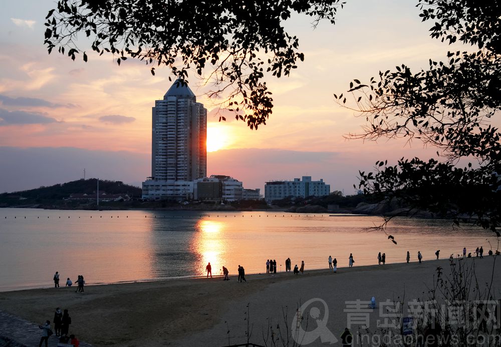 静谧温婉的冬日青岛海滨 给人以无限美的享受