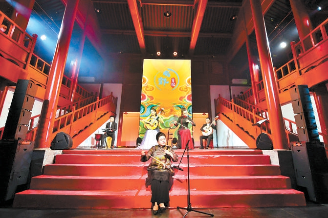 去年共推出2415台剧目,演出20597场!“大戏看北京”让剧场加速复苏
