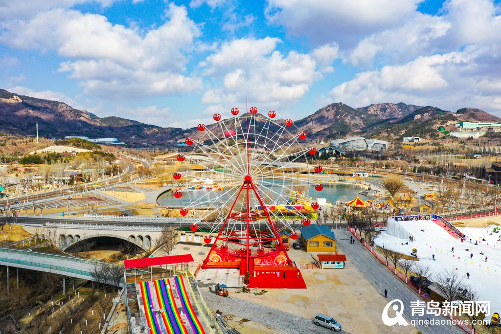 春节前的青岛世博园 多了一抹“中国红”