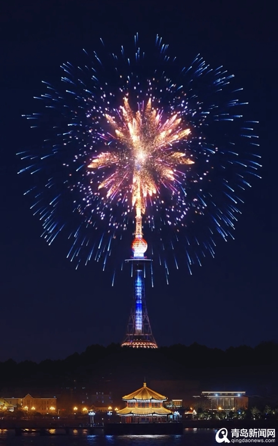 800多万人围观转发!青岛电视塔火出圈 正月开放夜场!