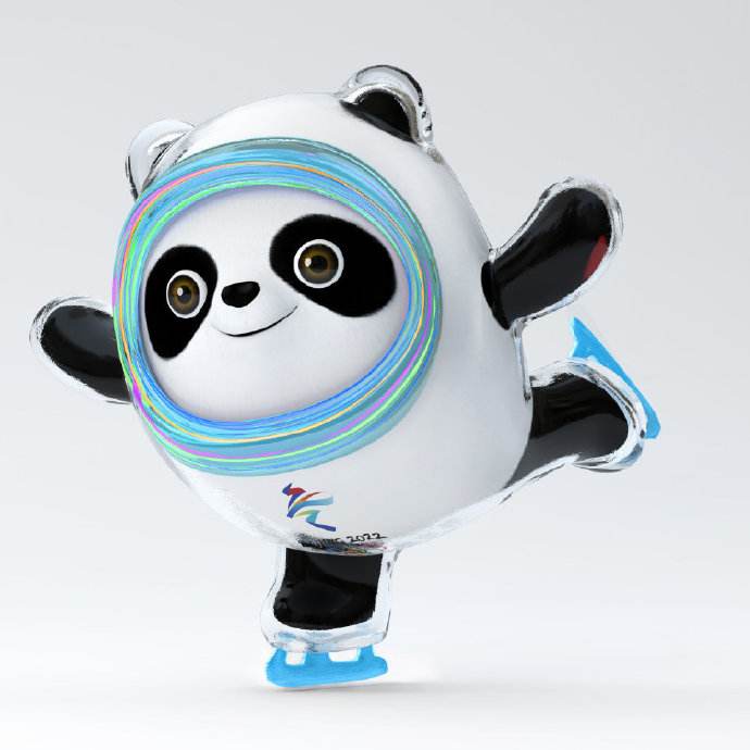 冰墩墩”“一墩难求” 传统元素创新表达受市场青睐