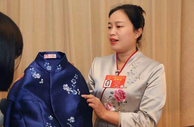 让非遗文化“活”而“新”