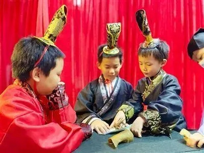 儿童剧本杀或成为学习新趋势 专家：本质是娱乐