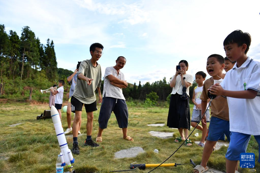 大山孩子们的乡村艺术节