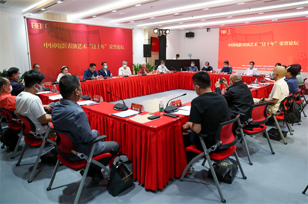 中国电影这十年：用银幕礼赞时代 以精品奉献人民