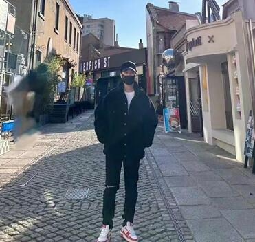 <b>黄晓明、黄渤、马伊琍都来青岛老城打卡！百年老街成来青明星最爱</b>