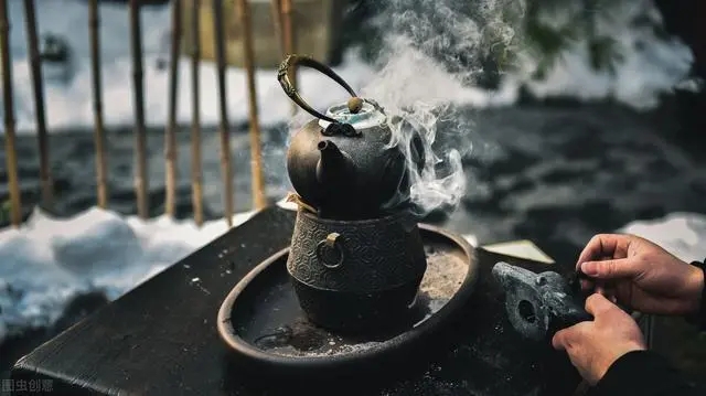 “围炉煮茶”带动假日消费 缘何圈粉年轻人？