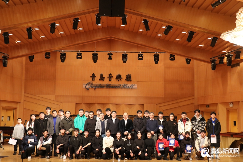 <b>大咖云集奏响青岛最强音 首届青岛国际小军鼓音乐节落下帷幕</b>