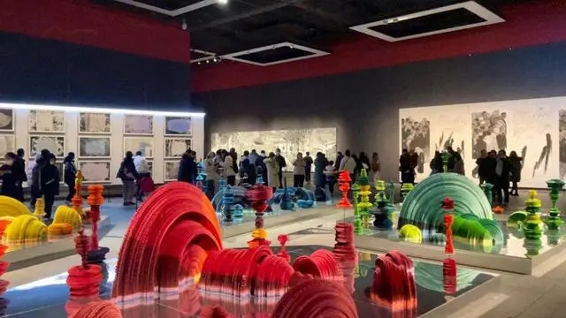 春节期间济南双年展火了 山东美术馆日均流量近万人