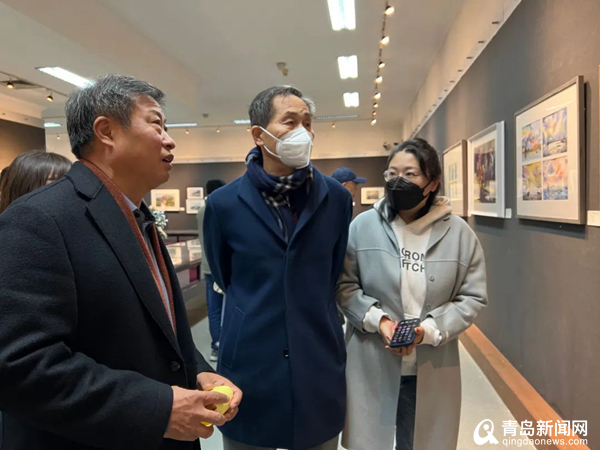 第13届“在水一方”当代女水彩画家作品展在青岛出版艺术馆开展