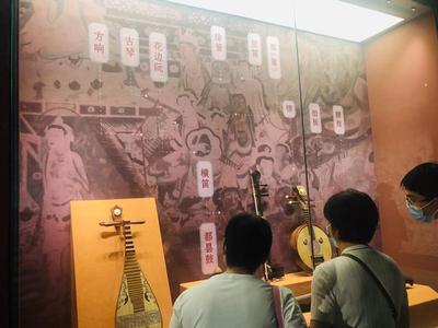 “敦煌石窟艺术特展”在受欢迎 青岛城阳区博物馆增加免费讲解场次