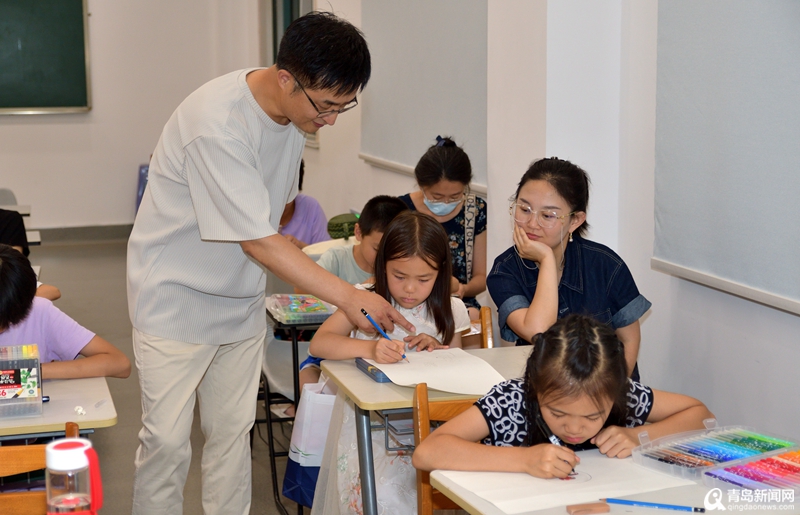 青岛市图书馆“阅读+绘画”助力岛城仲夏阅读季