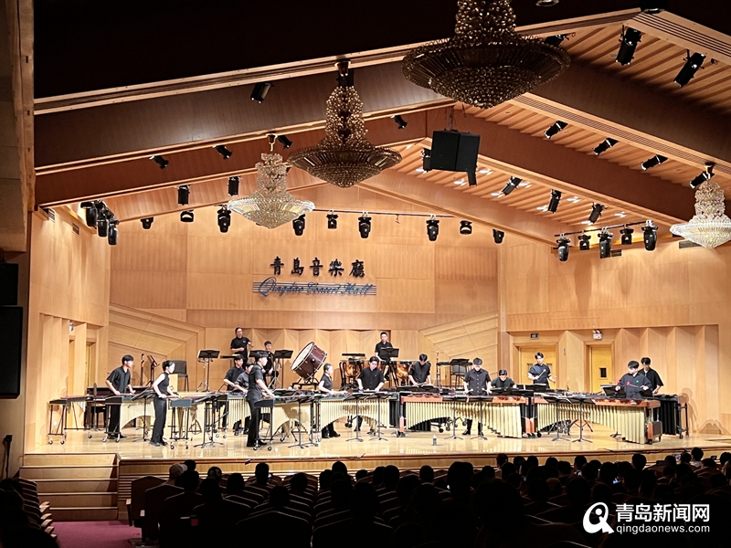 李飚打击乐团来青岛了 带来了一场横跨300年的打击乐曲目