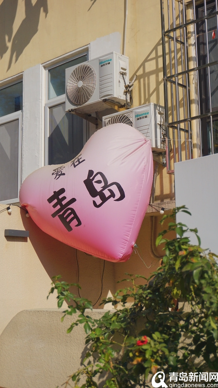 在初冬漫步青岛老城 享受一份别致静谧