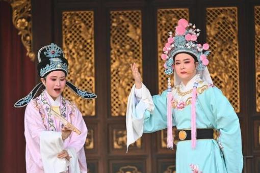 浙江：350余万人次博物馆里过年 文创销售火热