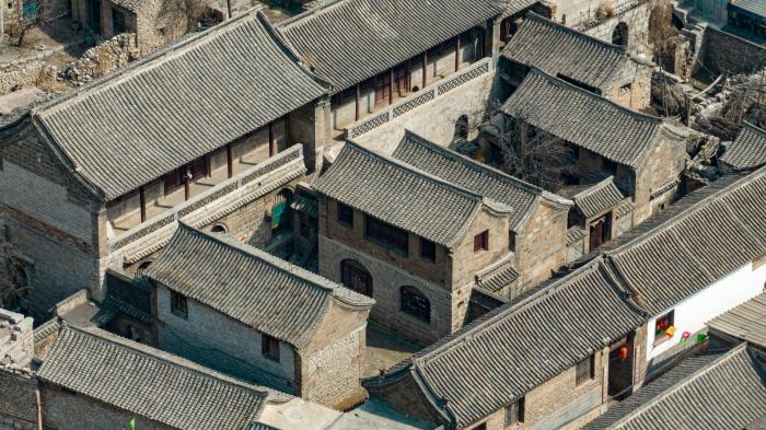 古村落变身网红打卡地 太行山“石头村”春游热