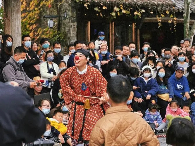 戏剧节为城市提供精神滋养