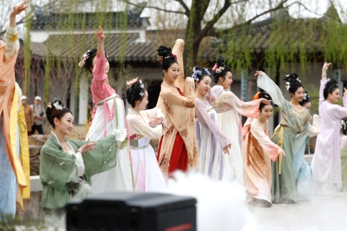 有想法、有特色、有文化……“花式”文旅活动热辣来袭点燃今夏