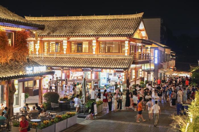以旅游演艺增强文化磁场